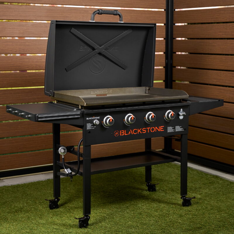 Blackstone Original 4-Burner 36" Propane Omnivore Outdoor Griddle with Hood and Folding Side Shelves - Image 3