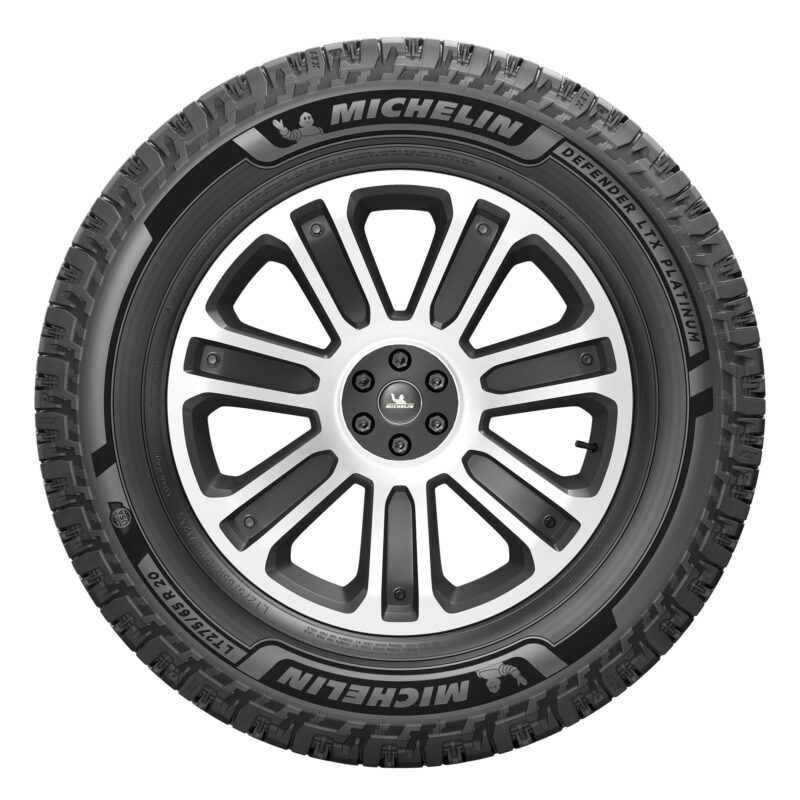 Michelin Defender LTX Platinum All-Season LT265/60R20/E 121/118S Tire - Image 3