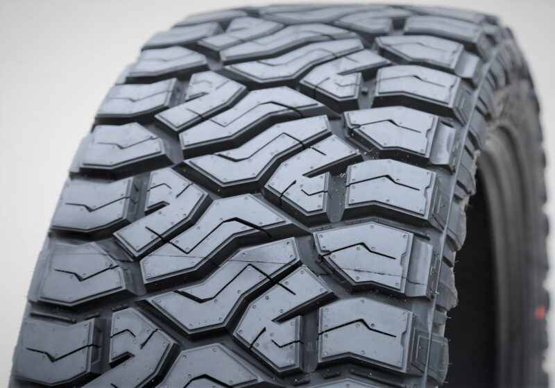Tire Venom Power Terra Hunter R/T+ LT 265/60R20 Load E 10 Ply RT R/T - Image 3