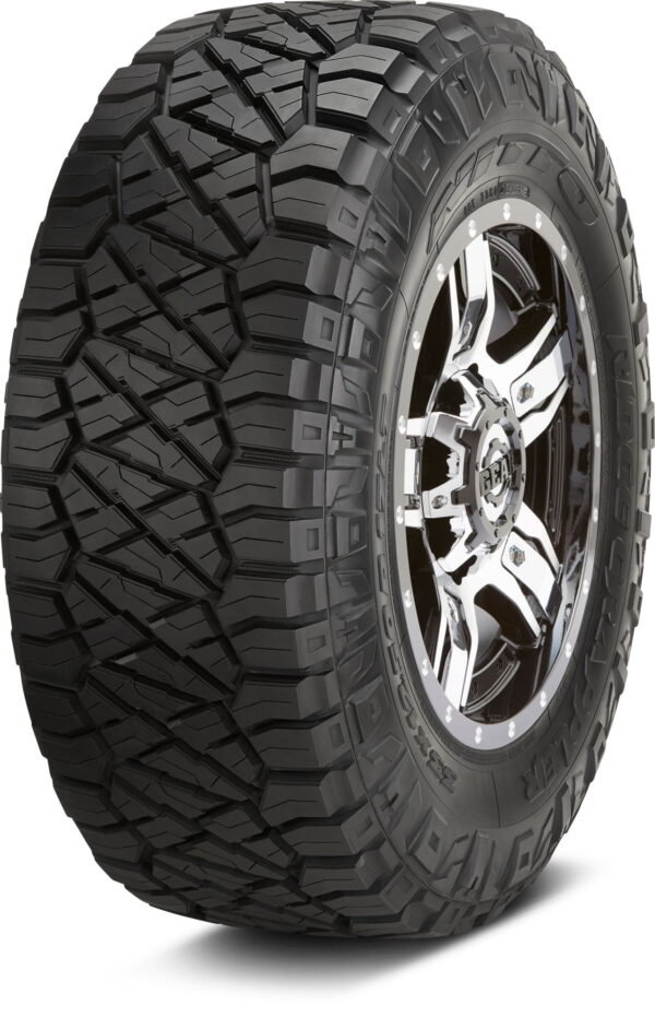 Nitto Ridge Grappler 275/60R20XL 116T BSW Tire