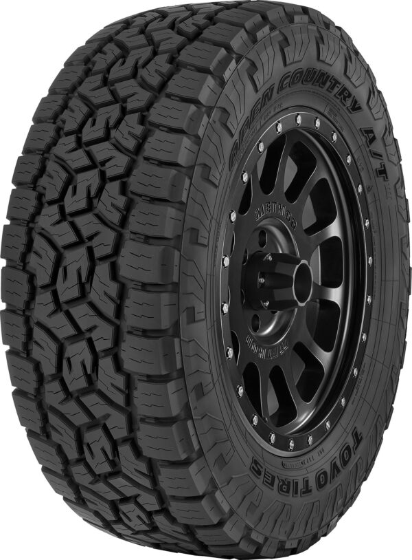 Toyo Open Country A/T III LT215/85R16 E/10PLY BSW Fits: 2010-19 Mercedes-Benz Sprinter 3500 Base, 1993-96 Ford F-250 XLT