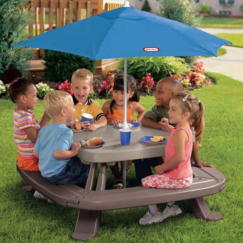 Little Tikes Outdoor Fold 'N Store Kids Picnic Table Toy with Market Umbrella, Multi-Color, Ages 2+ - Image 5