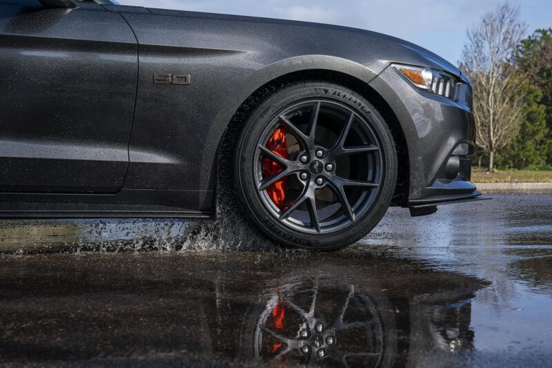 Michelin Pilot Sport All Season 4 255/35ZR20 97Y XL Tire - Image 7