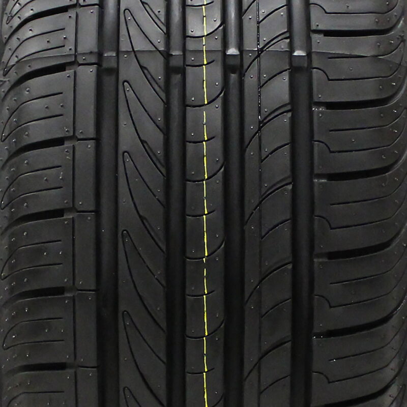 Sceptor 4XS All Season 225/60R18 100H Tire - Image 4