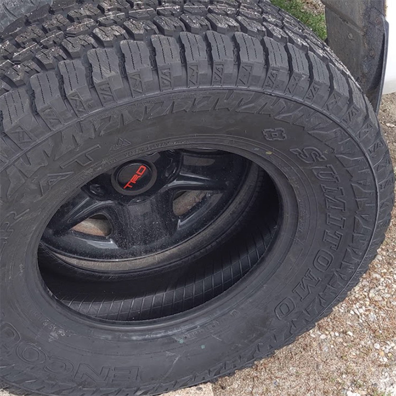 Sumitomo Encounter AT All Terrain LT305/55R20 121/118S E Light Truck Tire - Image 5